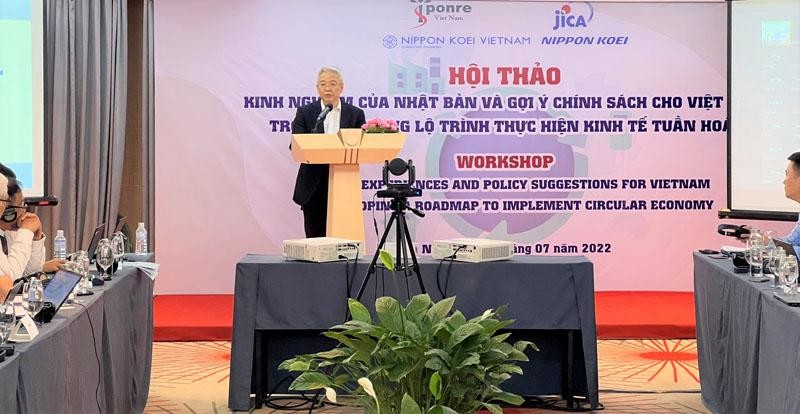 Ông Murooka Naomichi, Phó Trưởng Đại diện Văn phòng JICA Việt Nam phát biểu tại Hội thảo.
