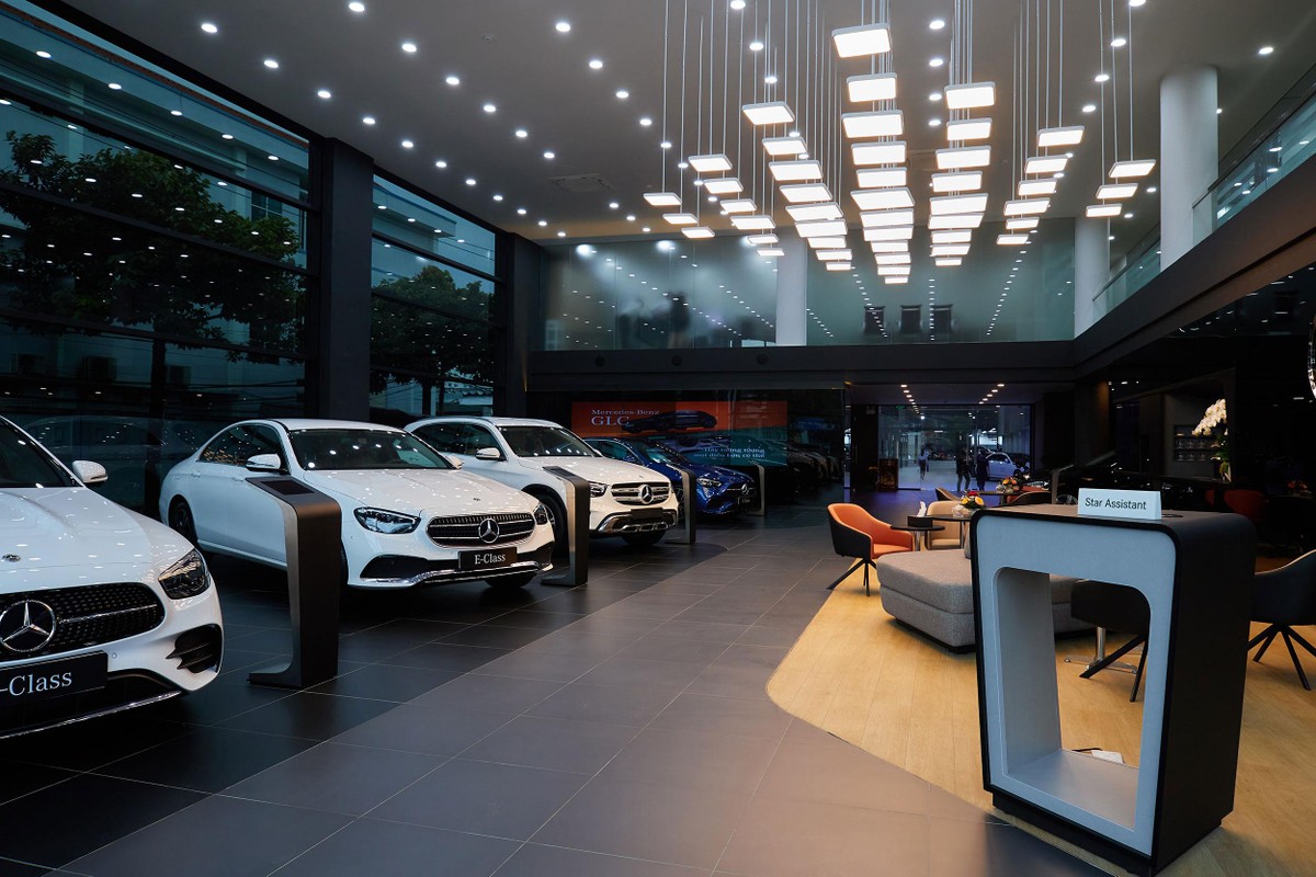 Khách hàng được trải nghiệm dịch vụ tốt nhất khi đến Mercedes-Benz tại Cần Thơ.