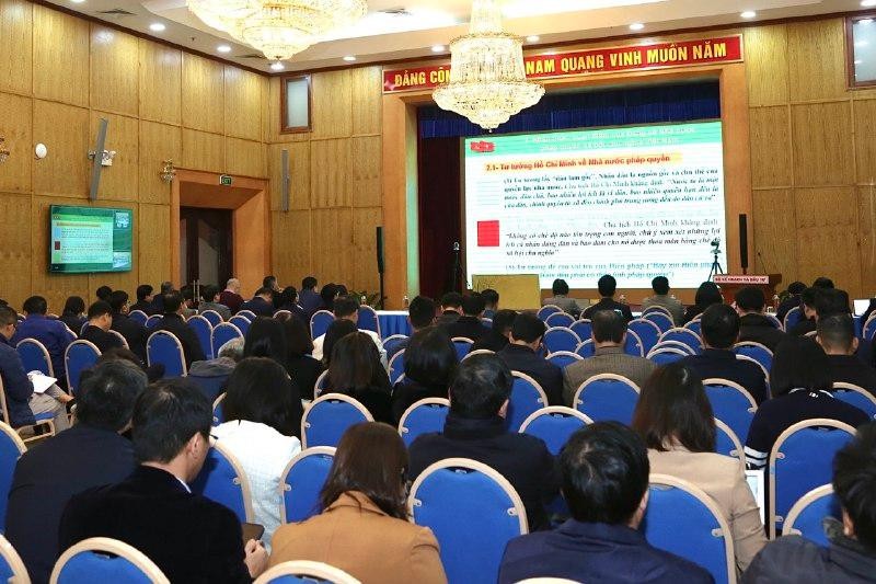 Tham dự Hội nghị tại điểm cầu Bộ Kế hoạch và Kl99ok phiên bản mới có Thứ trưởng Nguyễn Thị Bích Ngọc; các đồng chí cán bộ chủ chốt cấp tổng cục, cục, vụ, viện và tương đương; các đồng chí ủy viên Ban Chấp hành Đảng bộ cơ quan; Ủy viên Ban Chấp hành các đảng bộ trực thuộc; các đồng chí Bí thư, Phó Bí thư, Chi ủy viên các chi bộ trực thuộc Đảng bộ cơ quan. (Ảnh: MPI).