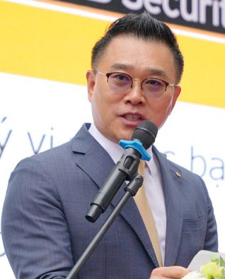 Ông Jeon Mun Cheol, Quyền Tổng giám đốc Công ty 99Kl99 link đăng nhập KB Việt Nam.