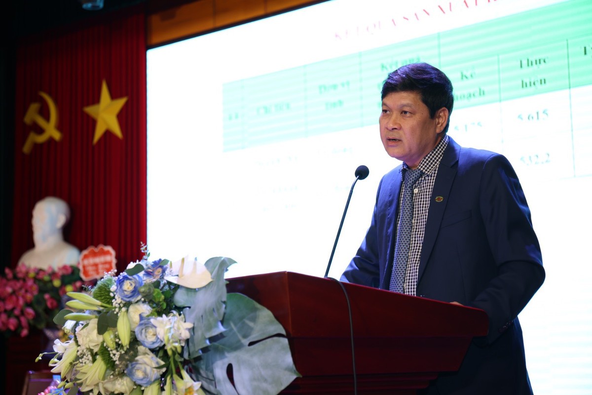 Ông Chu Văn Phương, thành viên HĐQT, Tổng giám đốc Nhựa Tiền Phong báo cáo kết quả Kl992 VIP Trang Chủ 2026 năm 2022 trước Trang Chủ KL99Com Số 1 Link Đăng Ký KL999.