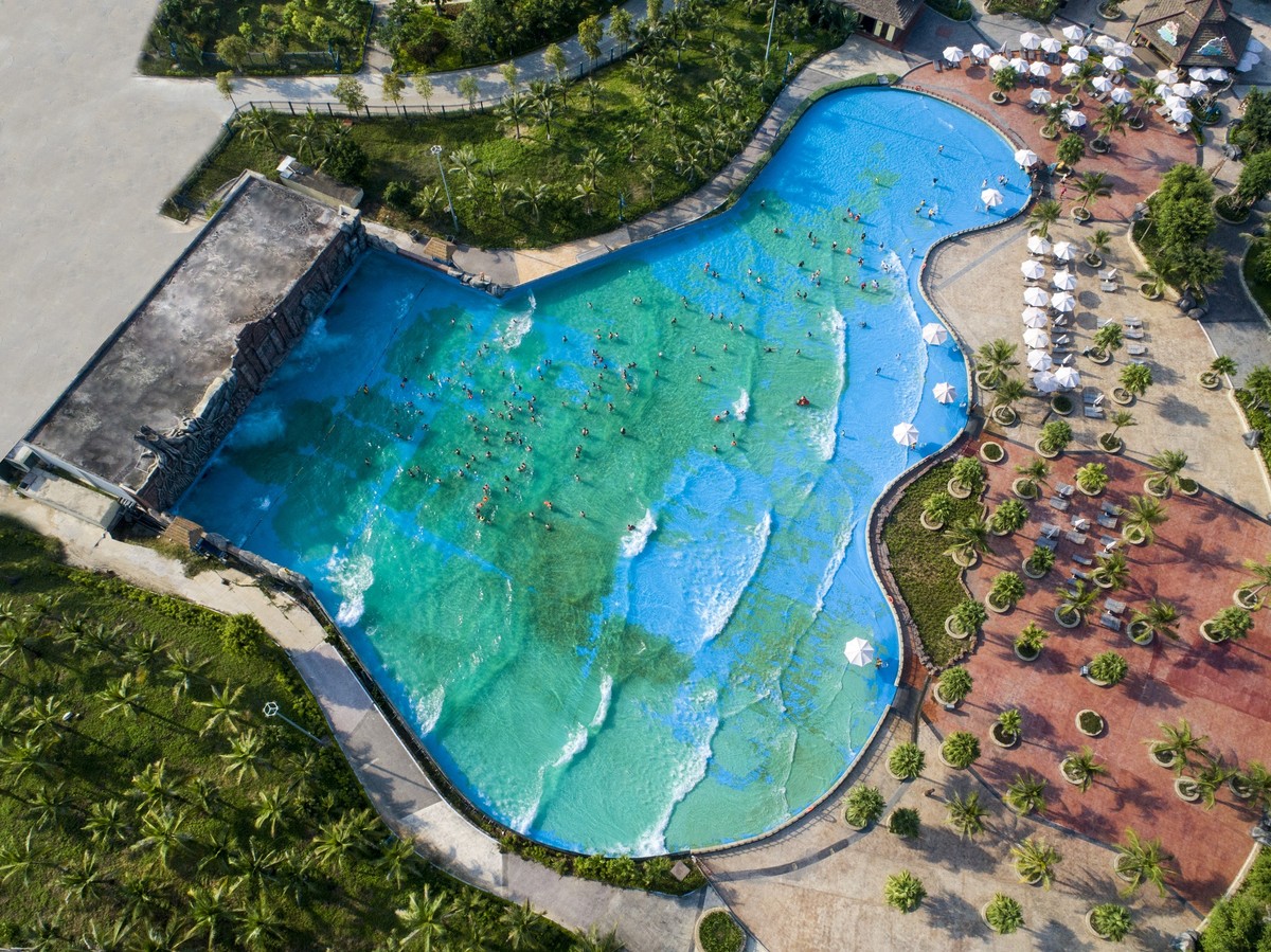 Công viên nước là trải nghiệm không thể bỏ qua khi tới Sun World Ha Long.