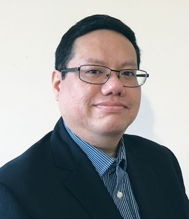 TS. Hồ Quốc Tuấn, Giảng viên Đại học Bristol, Anh.