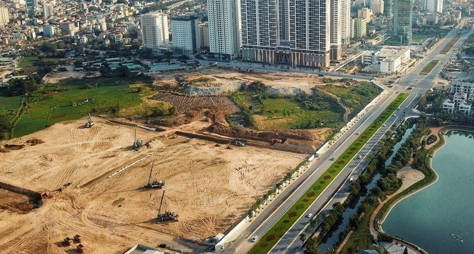 Kết luận cuộc họp, Phó Thủ tướng Trần Hồng Hà nêu rõ: Định giá đất là vấn đề then chốt trong giải quyết những khó khăn, vướng mắc, vi phạm về đất đai hiện nay. Việc sửa đổi Nghị định 44 cần có phương pháp luận đúng đắn, cơ sở khoa học, thực tiễn.