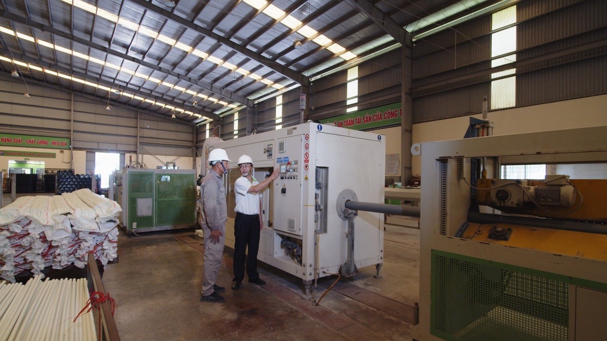 Nhựa Tiền Phong miền Trung được Kl99ok phiên bản mới dây chuyền mới từ Châu Âu, làm chủ công nghệ và Kl994 nhà cái bóng đá world cup được hơn 20 chủng loại ống và phụ tùng khác nhau.