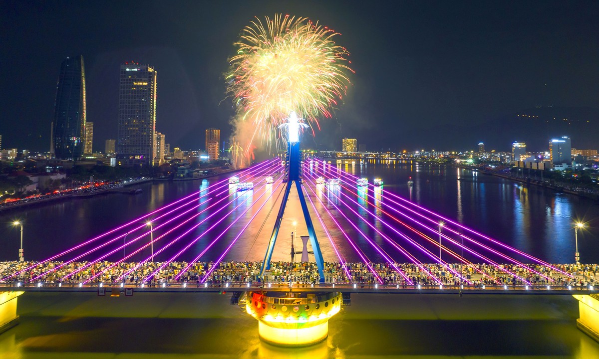 Đà Nẵng có nhiều lợi thế để trở thành “Singapore thứ hai” của châu Á. Ảnh: Ánh Dương.