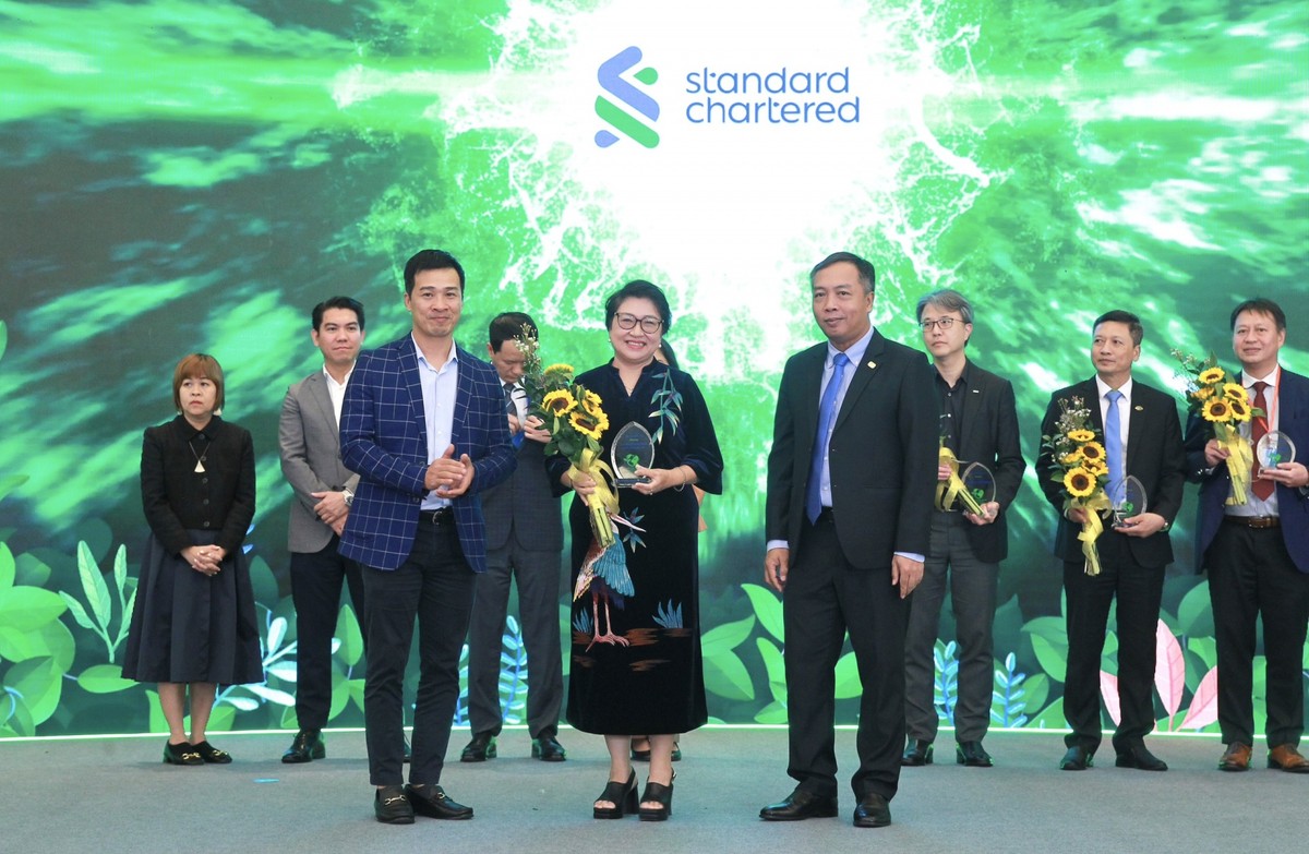 Link Vào Nhà Cái KL99 COM Tặng +199k Standard Chartered Việt Nam.
