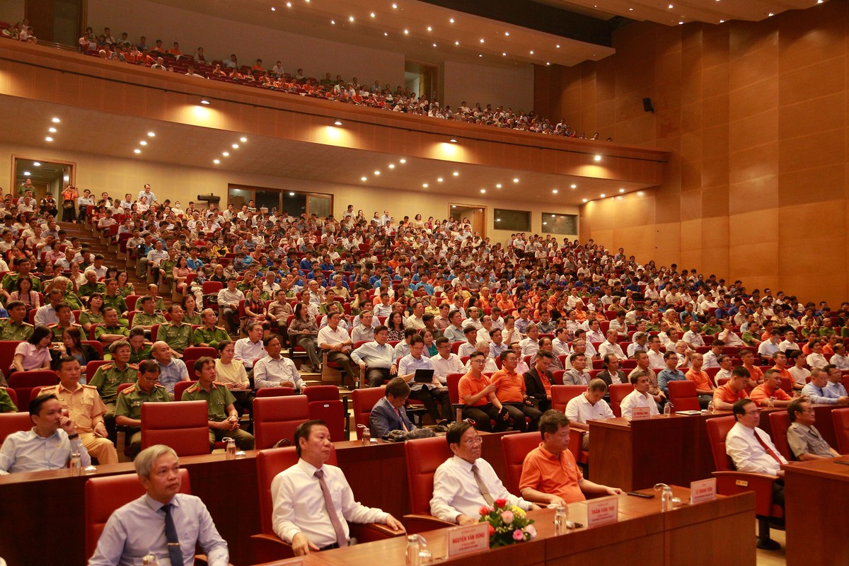 Khung cảnh của Hội nghị.