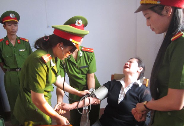 Hình ảnh ngày thứ 2 phiên tòa xử đại án tại Tây Nguyên ảnh 8