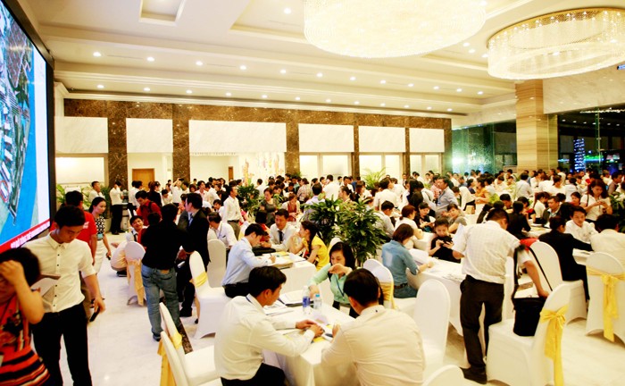 Dân Sài Gòn sốt với căn hộ Vinhomes Central Park ảnh 1 Dân Sài Gòn sốt với căn hộ Vinhomes Central Park ảnh 1