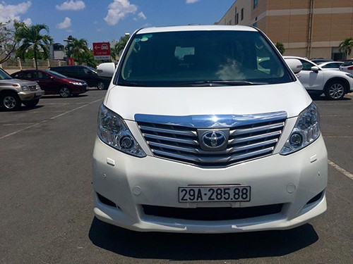 chi-tiet-toyota-alphard-2011-o-tp-hcm-1