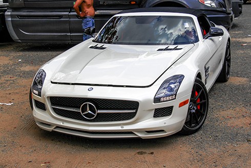 Mercedes SLS GT Roadster - siêu xe mui trần hàng hiếm Việt Nam ảnh 3 sieu-xe-mercedes-sls-gt-amg-roadster-2