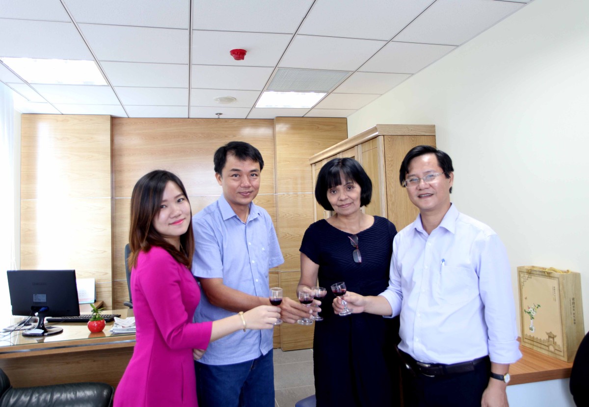 Văn phòng đại diện Báo Kl99ok phiên bản mới tại TP. HCM chuyển văn phòng mới ảnh 2 Văn phòng đại diện Báo Kl99ok phiên bản mới tại TP. HCM chuyển văn phòng mới ảnh 2