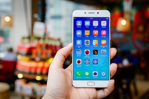 7-smartphone-chuyen-selfie-gia-duoi-10-trieu-dong