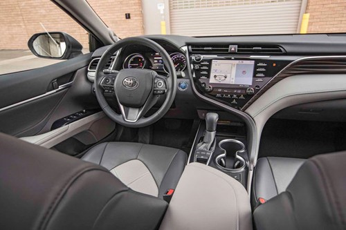 nhung-diem-dac-biet-cua-toyota-camry-2018-3