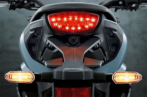 chi-tiet-honda-cb150r-the-he-moi-5