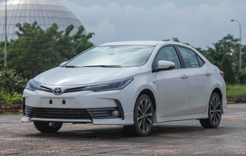 toyota-altis-thay-doi-mong-tim-lai-vi-the