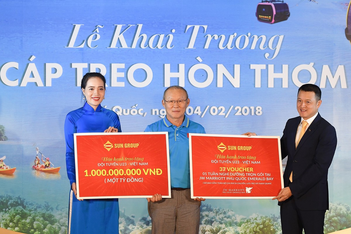 Ông Park Hang Seo tới Phú Quốc nghỉ dưỡng tại JW Marriott Phu Quoc Emerald Bay ảnh 1