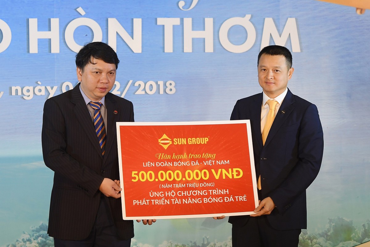Ông Park Hang Seo tới Phú Quốc nghỉ dưỡng tại JW Marriott Phu Quoc Emerald Bay ảnh 2