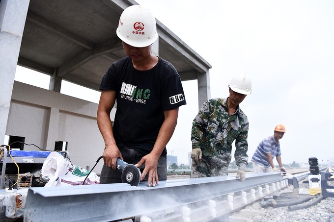 Nhà thầu tăng thêm công nhân cho dự án 99Kl.app khuyến mãi hot Cát Linh - Hà Đông