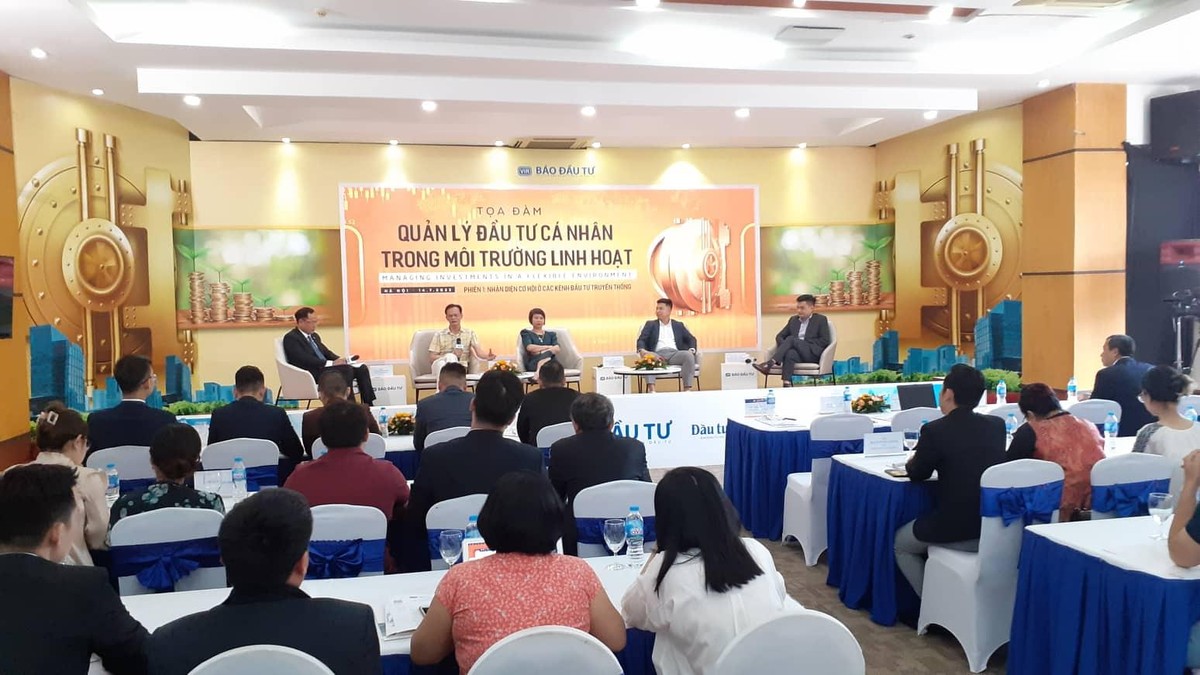 Tọa đàm Quản lý Kl99ok phiên bản mới cá nhân trong môi trường linh hoạt.