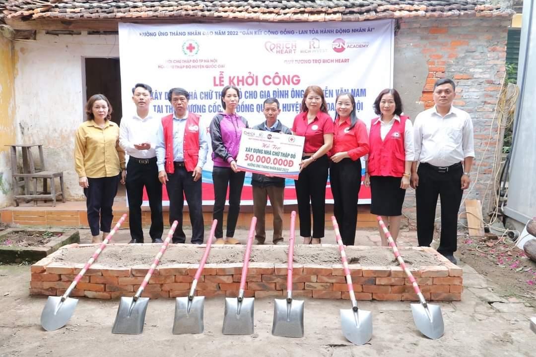 Rich Nguyen không chỉ chú trọng ở khâu đào tạo, Kl992 VIP Trang Chủ 2026, mà đã quan tâm rất sớm tới công tác Trang Chủ KL99Com Số 1 Link Đăng Ký KL999 thông qua việc thành lập Quỹ tương trợ Rich Heart.