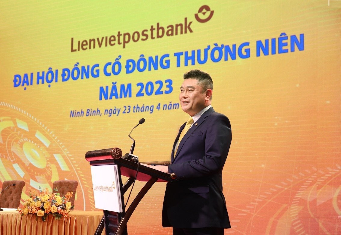 Ông Nguyễn Đức Thụy, Chủ tịch HĐQT Lienvietpostbank phát biểu tại Đại hội.