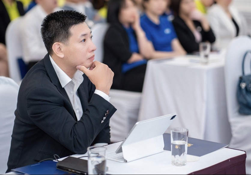 Ông Nguyễn Đức Hoàn, Tổng giám đốc ACBS