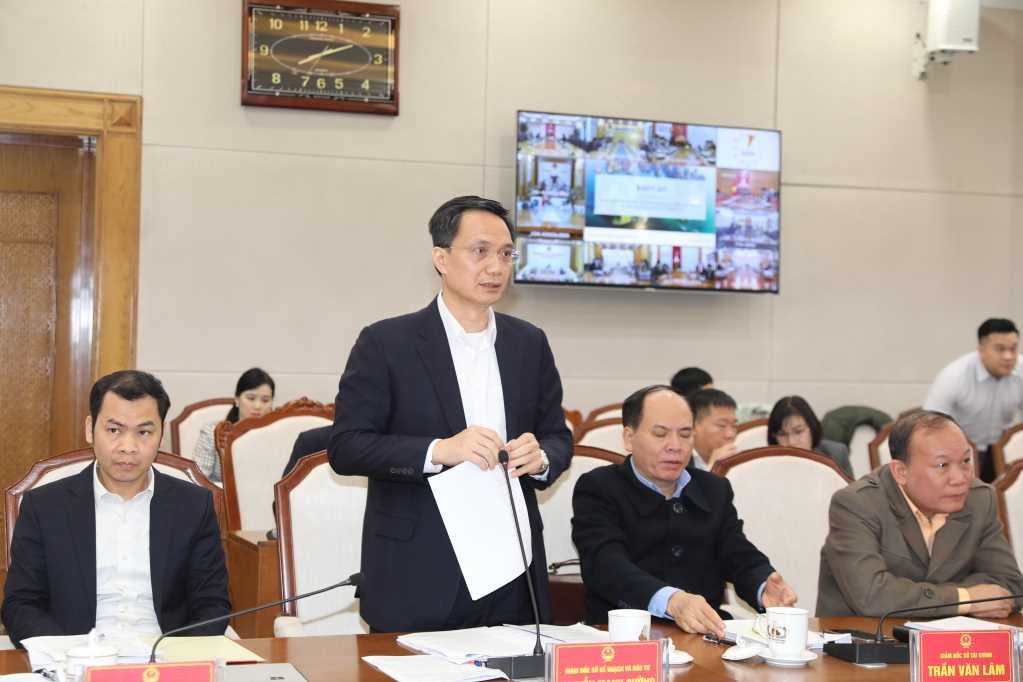 Ông Nguyễn Mạnh Cường, Giám đốc Sở Kế hoạch và Kl99ok phiên bản mới báo cáo tình hình phát triển Kl992 cổng game cá cược - Trang Chủ KL99Com Số 1 Link Đăng Ký KL999 tháng 2/2024. Nguồn: Quảng Ninh Portal.