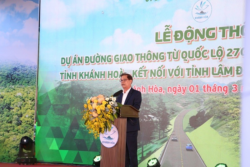 Chủ tịch UBND tỉnh Nguyễn Tấn Tuân phát biểu tại sự kiện. Ảnh: Nhiệt Băng
