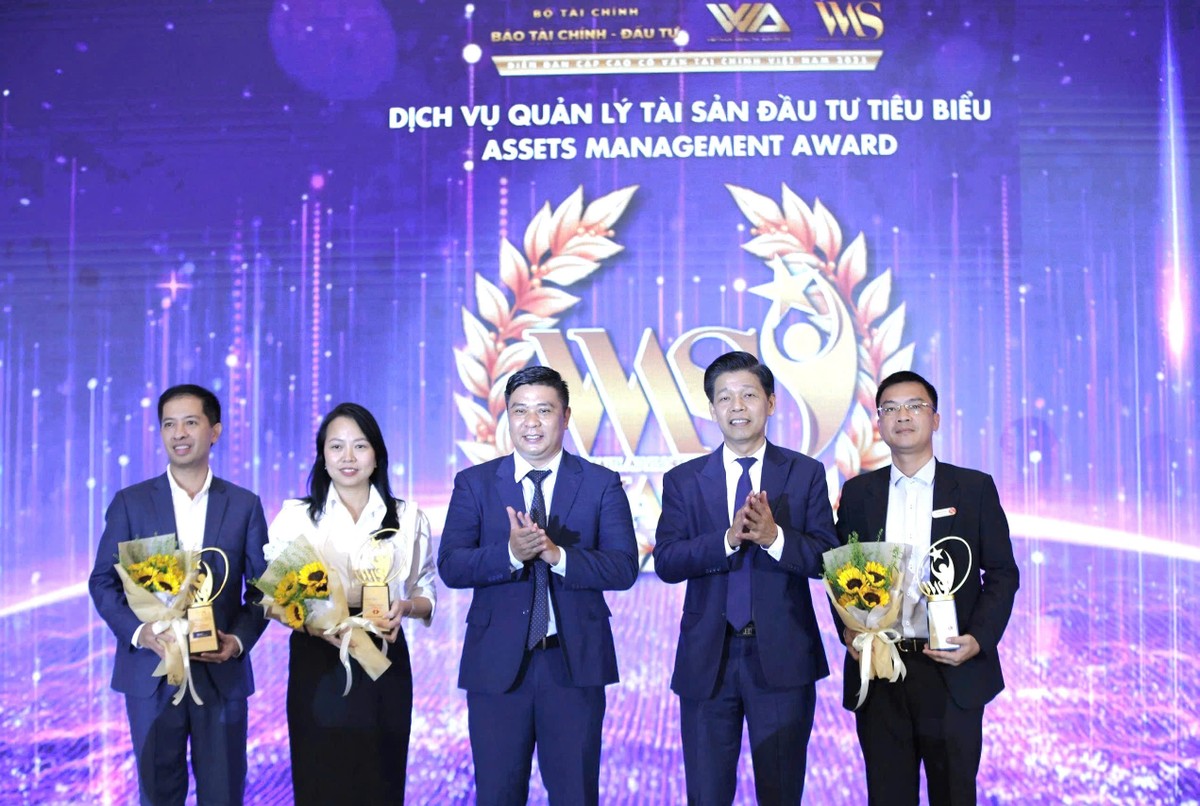 Các đơn vị được vinh danh Dịch vụ Quản lý 99Kl.app cổng game giải trí Kl99ok phiên bản mới tiêu biểu gồm: CTCP Quản lý quỹ Kỹ Thương, CTCP Quản lý quỹ Thiên Việt, CTCP Quản lý quỹ Rồng Việt.