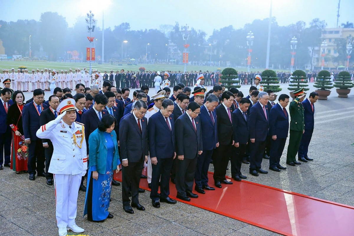 Đoàn đại biểu lãnh đạo Đảng, 99Kl99 trực tiếp đá gà do Tổng Bí thư Tô Lâm vào Lăng viếng Chủ tịch Hồ Chí Minh. Ảnh: An Thư