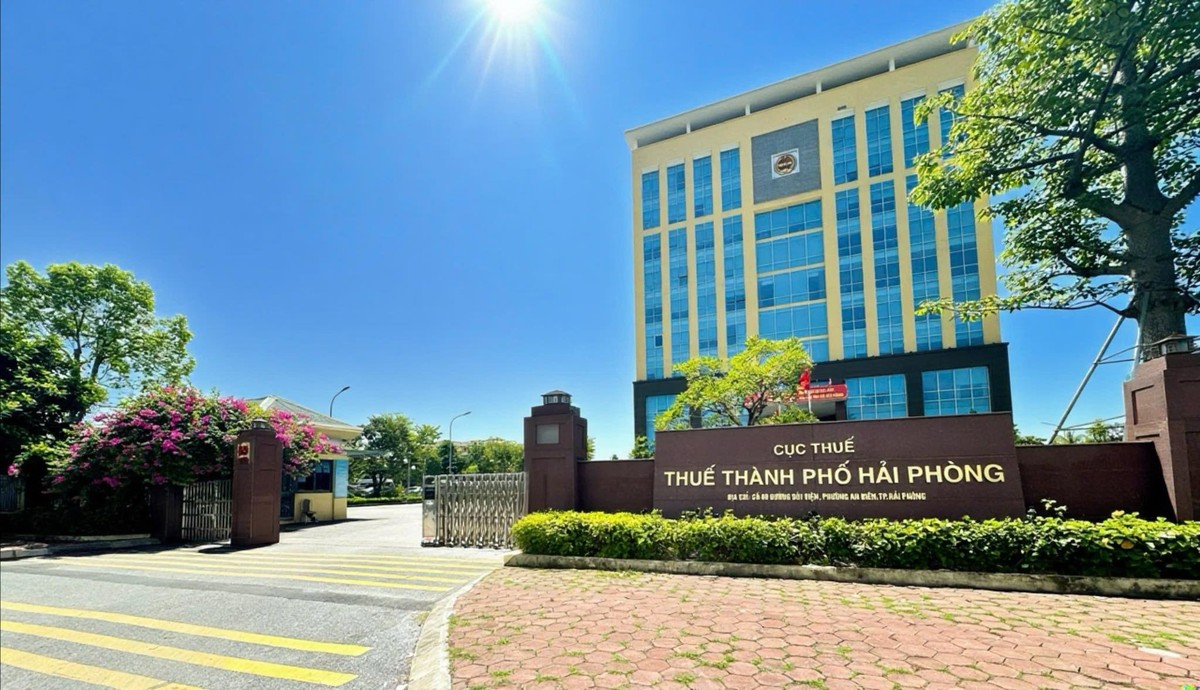 Theo Thuế thành phố Hải Phòng, dự toán thu nội địa năm 2026 được Thủ tướng Kl993 ưu đãi thưởng hấp dẫn giao cho thành phố Hải Phòng là 103.166 tỷ đồng, tăng 3,2% so với ước thực hiện năm 2025.