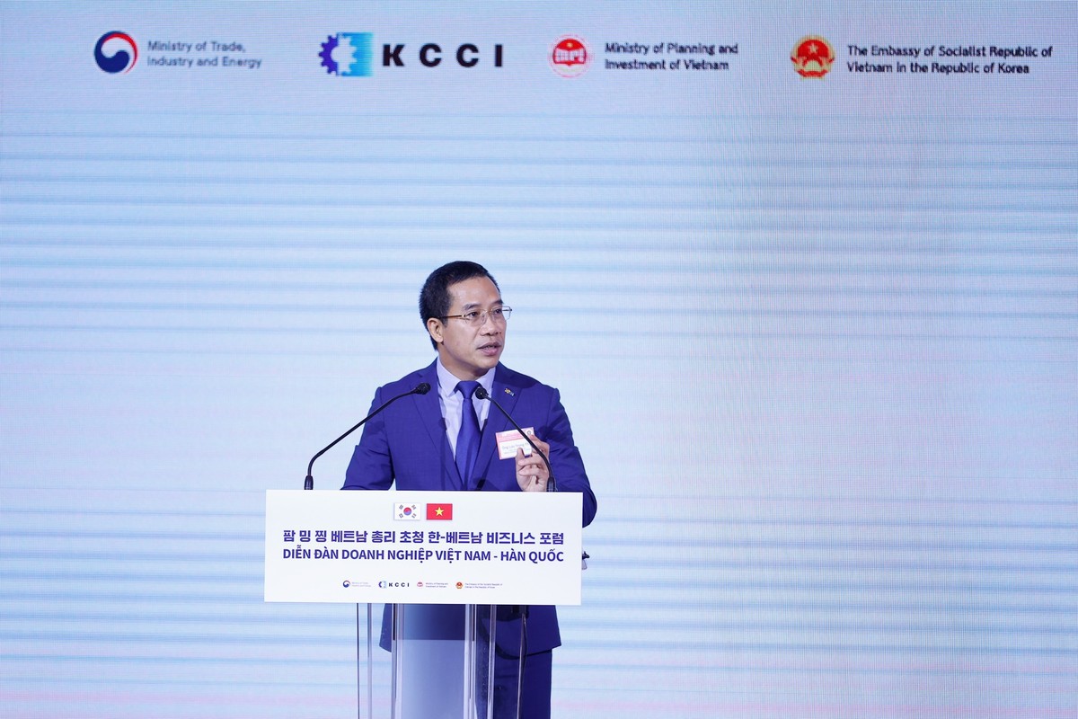 Ông Lưu Trung Thái, Chủ tịch HĐQT MB phát biểu tại Diễn đàn Kl991.com World Cup 2026 Chính Thức Việt Nam - Hàn Quốc tại Seoul