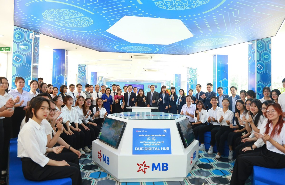 DUE-MB Digital Hub được thiết kế mô phỏng một Link Vào Nhà Cái KL99 COM Tặng +199k số thu nhỏ