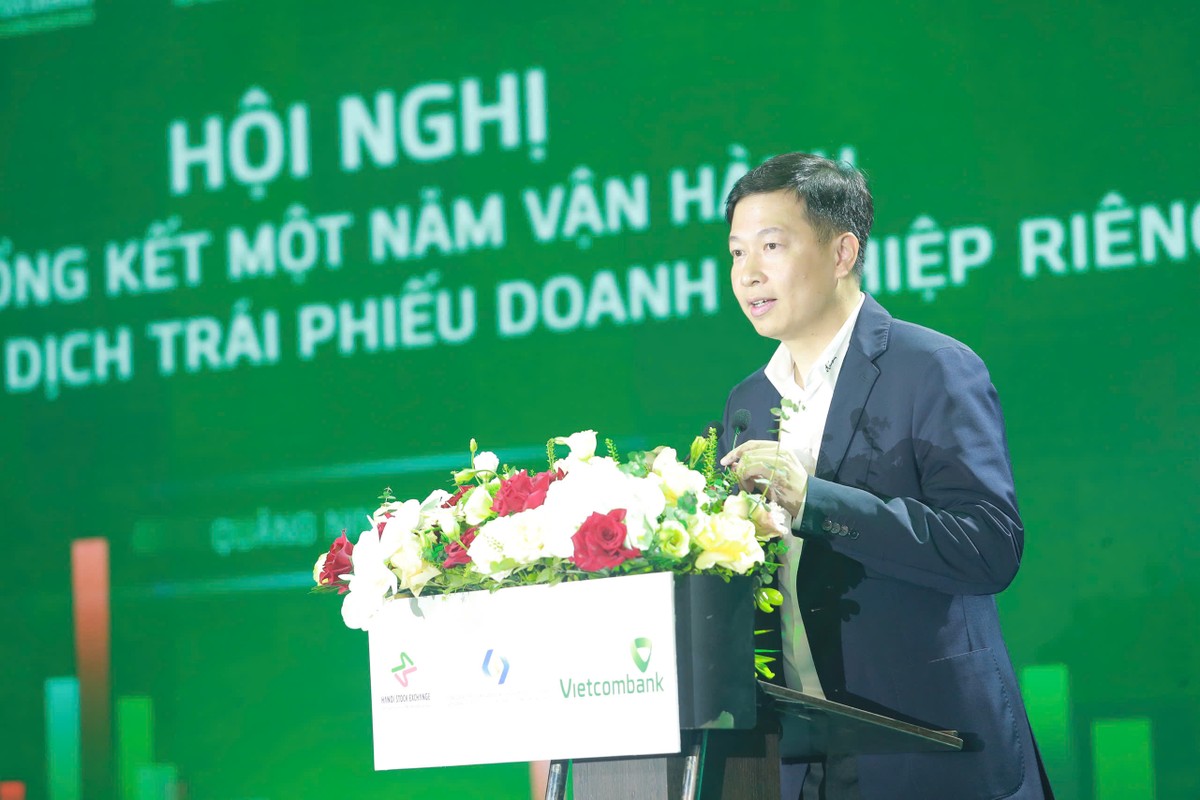 Ông Nguyễn Duy Thịnh, Chủ tịch Sở GDCK Hà Nội phát biểu khai mạc hội nghị