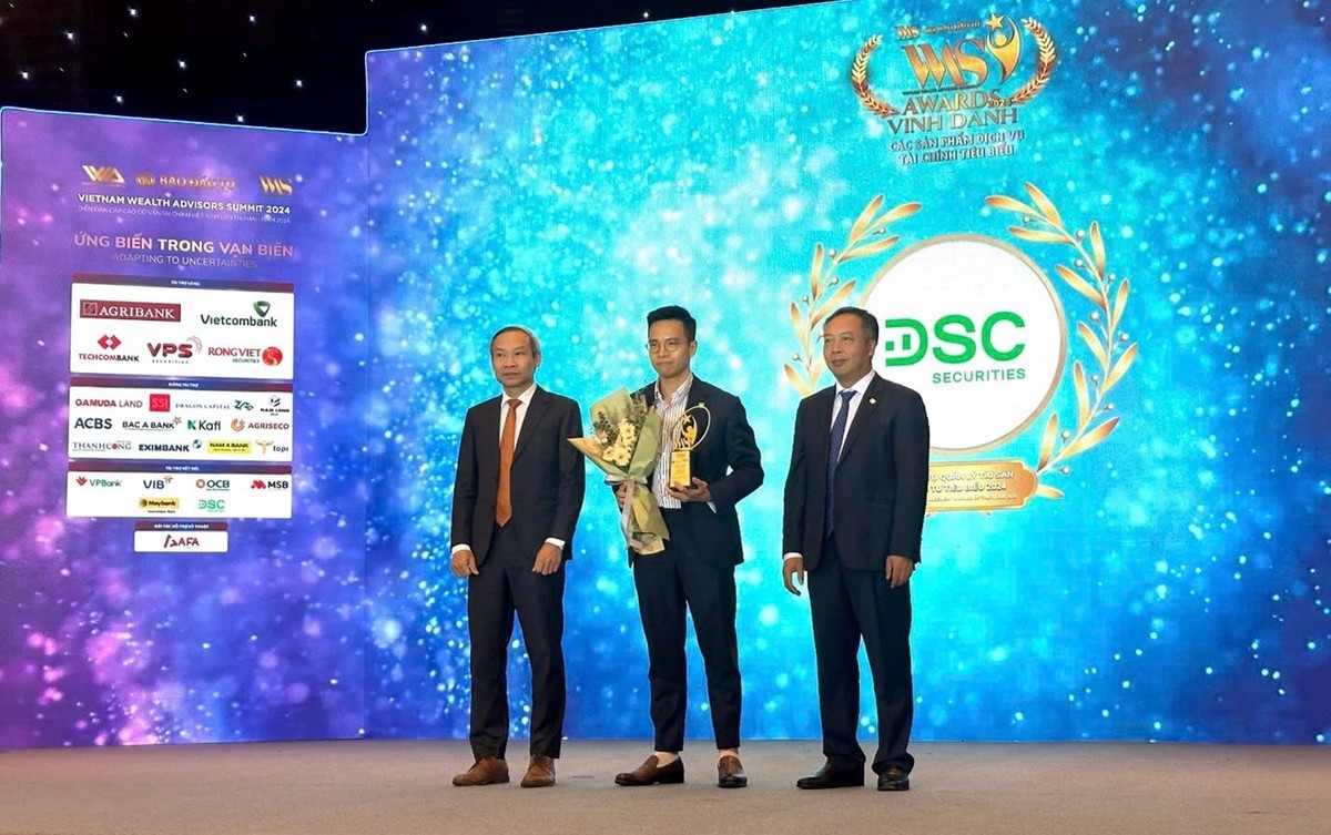 Vừa qua, DSC được vinh danh tại Diễn đàn Cấp cao Cố vấn Kl991.com nạp rút nhanh Việt Nam 2024 với 02 giải thưởng gồm: Dịch vụ Quản lý 99Kl.app cổng game giải trí Kl99ok phiên bản mới tiêu biểu, Sản phẩm công nghệ &amp; chuyển đổi số tiêu biểu.