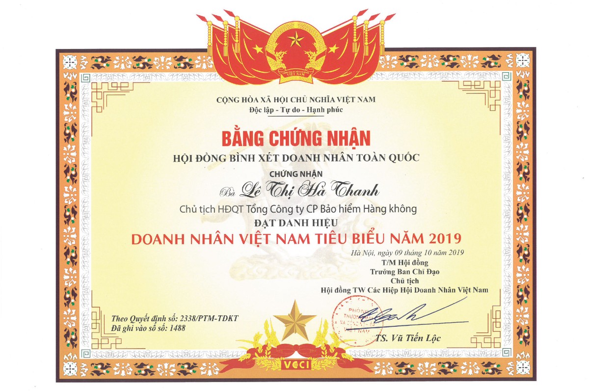 Chủ tịch HĐQT Tổng CTCP Kl99kl phiên bản hoạt động Hàng không (VNI) nhận danh hiệu Doanh nhân tiêu biểu 2019 ảnh 1