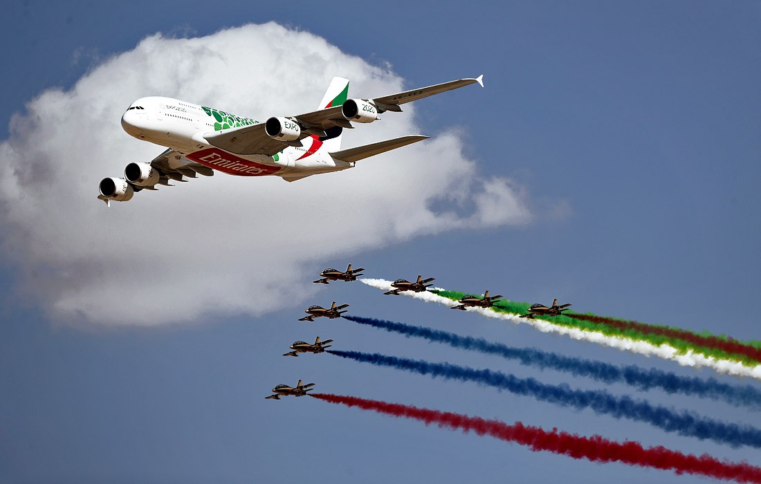 Những hình ảnh ấn tượng tại Triển lãm hàng không quốc tế Dubai Airshow 2019 ảnh 9