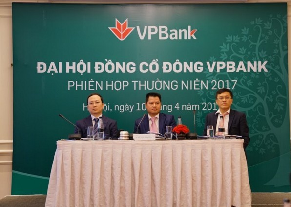 Trang Chủ KL99Com Số 1 Link Đăng Ký KL999 VPBank băn khoăn về khoản nợ 2.000 tỷ đồng của Hoàng Anh Gia Lai ảnh 1