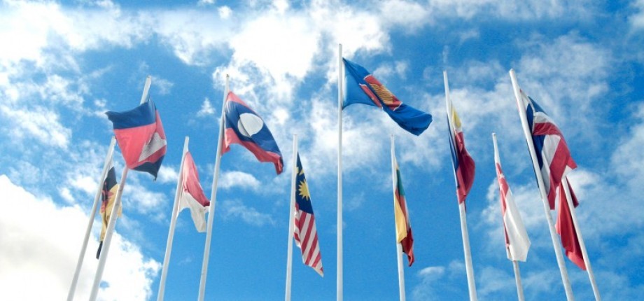 Trung Quốc tăng trưởng chậm lại nhưng ngôi sao Đông Á vẫn là Asean ảnh 1