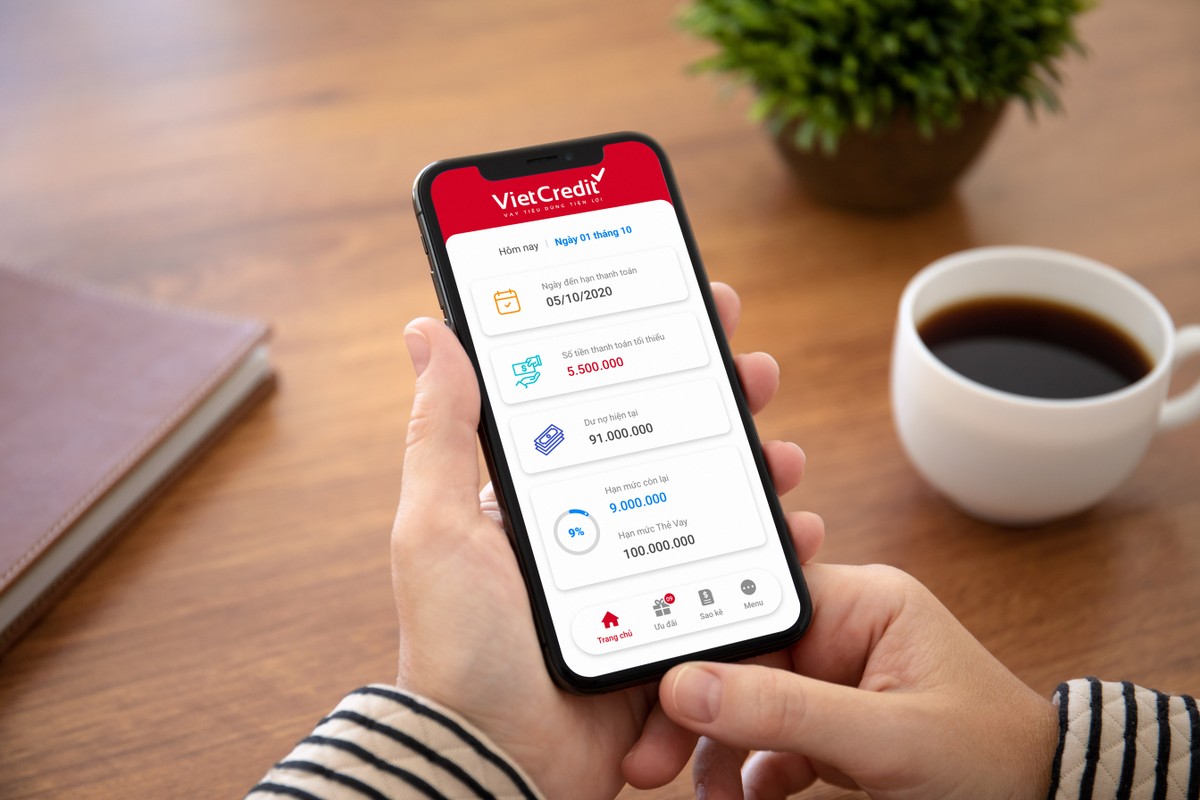 Ứng dụng VietCredit chú trọng đơn giản hóa thao tác nhưng vẫn đầy đủ tiện ích cho người dùng