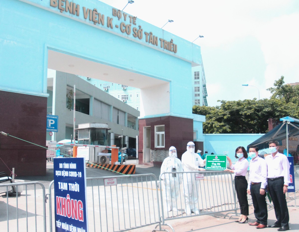 NHCSXH hỗ trợ cho Bệnh viện K Trung ương (cơ sở Tân Triều)