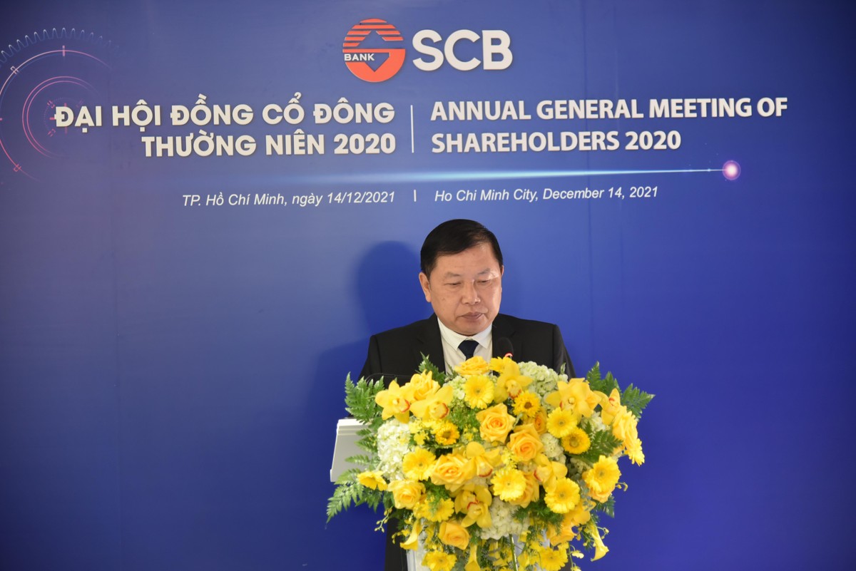 Ông Bùi Anh Dũng - Chủ tịch HĐQT SCB trình Đại hội Báo cáo của Hội đồng Quản trị năm 2020 và định hướng công tác quản trị năm 2021