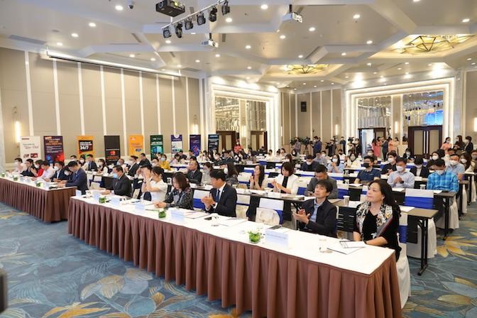 Toàn cảnh buổi Họp báo