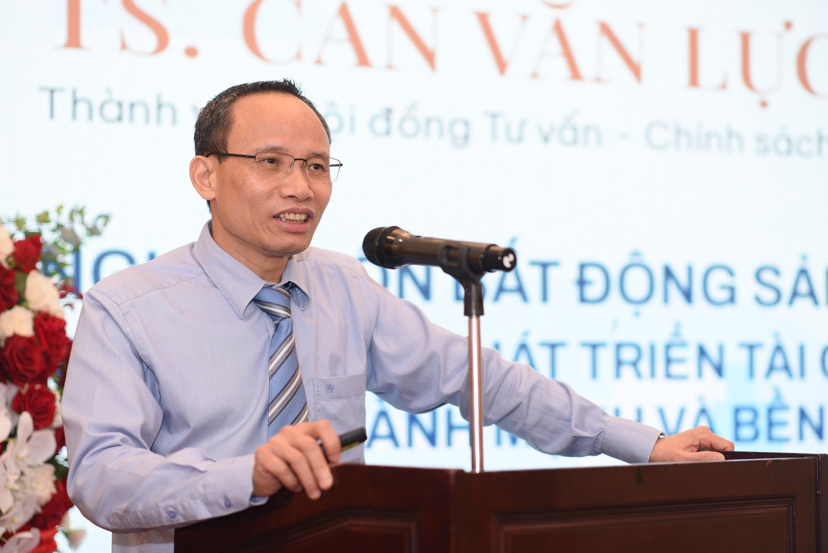 TS. Cấn Văn Lực