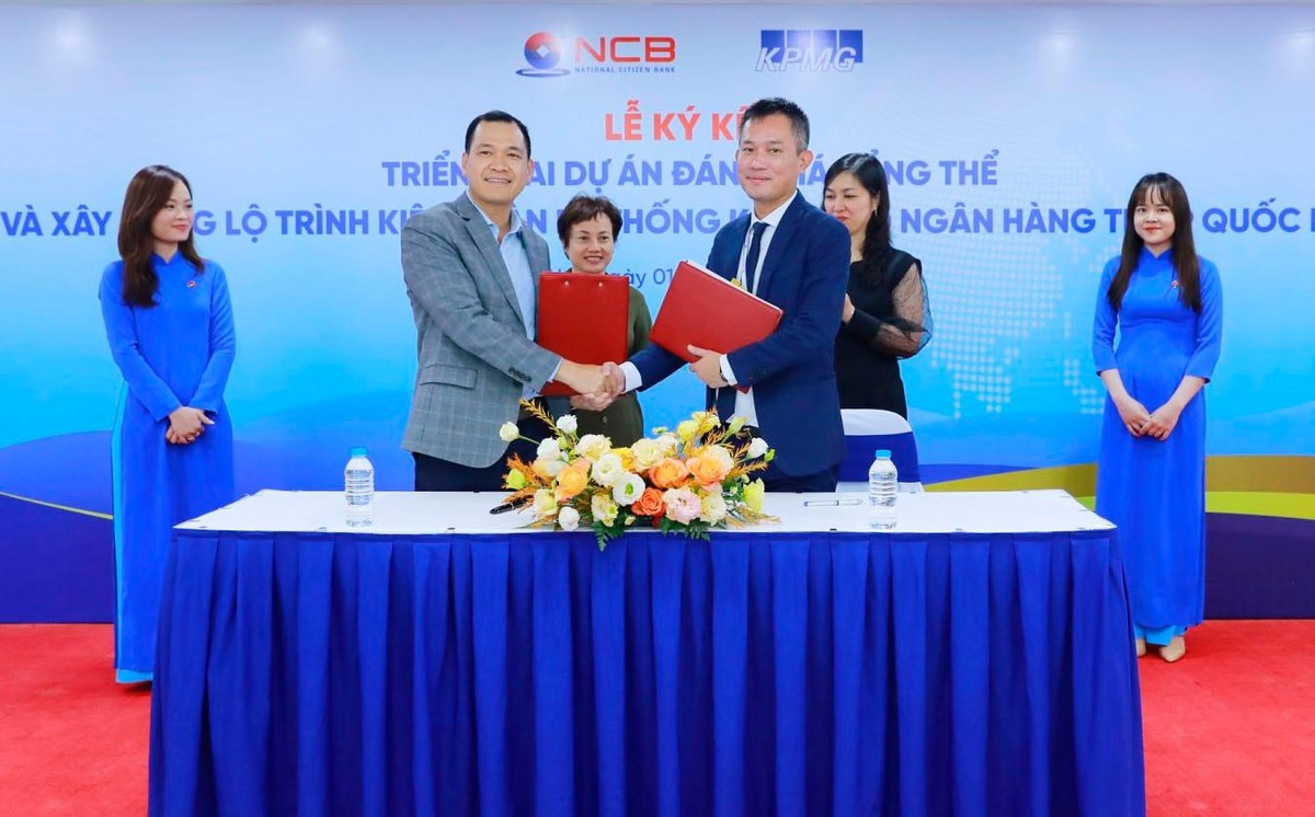 Đại diện NCB và KPMG ký kết triển khai dự án đánh giá tổng thể và xây dựng lộ trình kiện toàn hệ thống kiểm soát nội bộ tại NCB