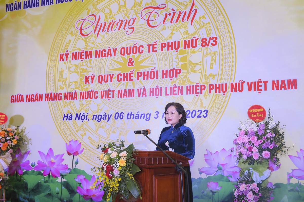 Bà Nguyễn Thị Hồng, Thống đốc Link Vào Nhà Cái KL99 COM Tặng +199k 99Kl99 trực tiếp đá gà Việt Nam
