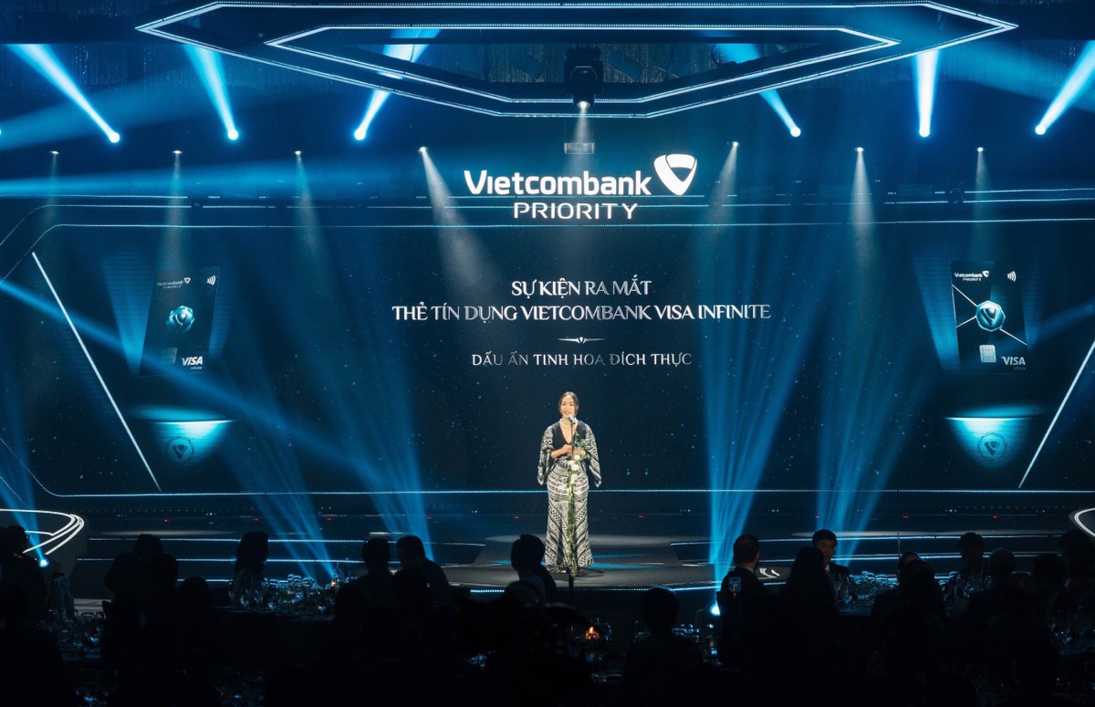 Sự kiện ra mắt thẻ Vietcombank Visa Infinite được tổ chức quy mô giới hạn tại Hà Nội tối 01/12 vừa qua