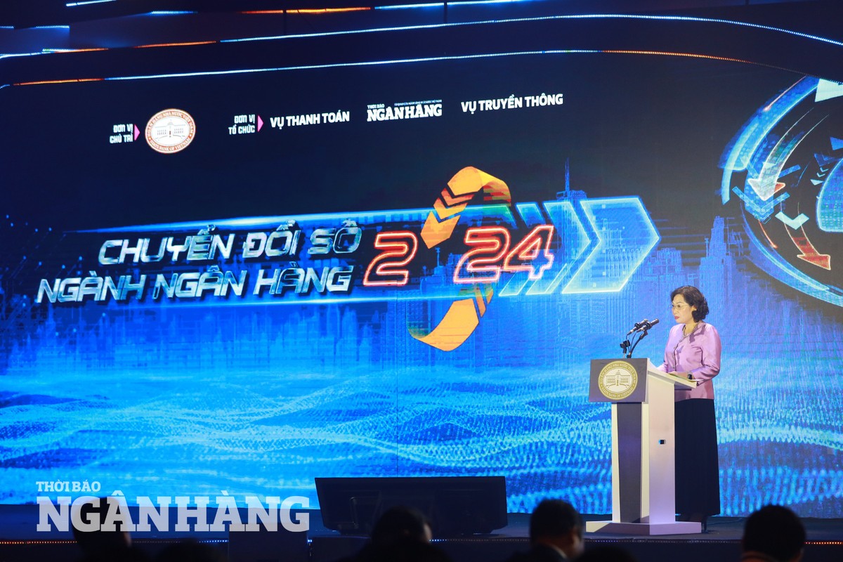 Bà Nguyễn Thị Hồng, Thống đốc Link Vào Nhà Cái KL99 COM Tặng +199k 99Kl99 trực tiếp đá gà Việt Nam phát biểu khai mạc sự kiện